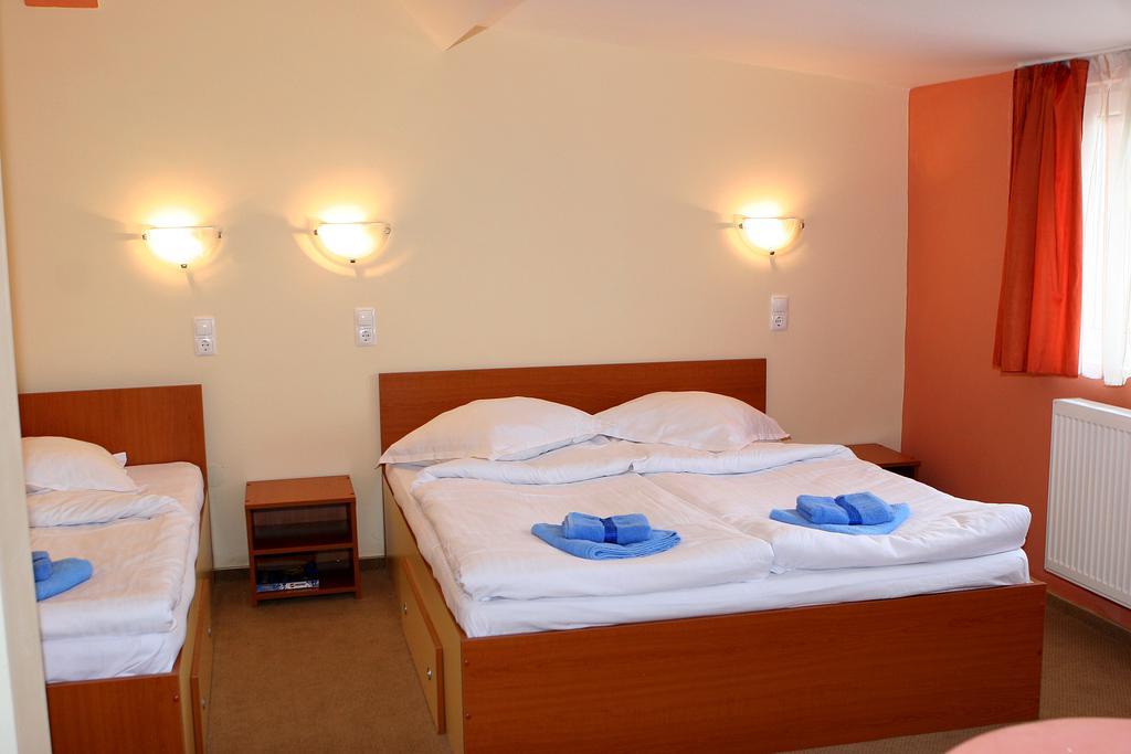 Hotel Pamira 시비우 객실 사진